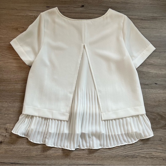 SUNCOO Ivory Pleated Hem Blouse - Picture 4 of 5
